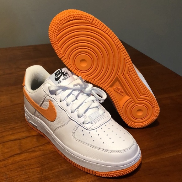 Nike by you women’s Air Force one white/orange - Picture 11 of 11